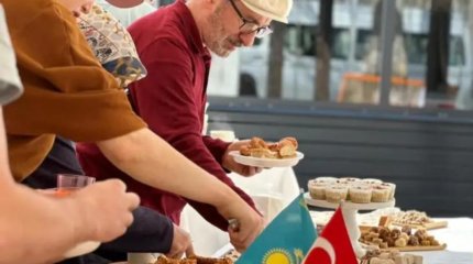 Алғаш рет қазақ-түрік тағамдарының жәрмеңкесі өтті