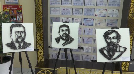 Түркістан облысында мектеп мұғалімі ұлт зиялыларының бейнесін кәдімгі шеге мен жіптің көмегімен бейнелейді