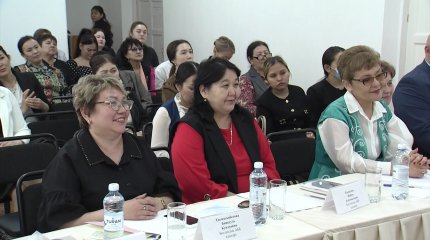 «Мектептің оң педагогикалық тәжірибесінің панорамасы» тақырыбында семинар өтті