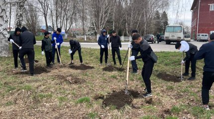 «AMANAT»-тың белсенділері мен волонтерлері «Таза Қазақстан» науқанына қосылды