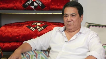 Асылбек Боранбай кімнен таяқ жеді?