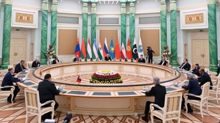 Токаев напомнил, что ШОС создавалась для противостояния «трем силам зла»