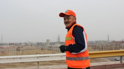 Таразда 70 жастағы желаяқ тұрады