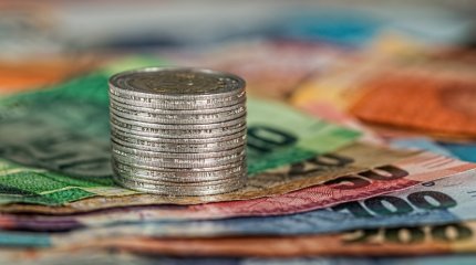 Доходы из нового источника - у Тельцов; глобальные изменения на работе ждут Рыб: гороскоп на 30 апреля