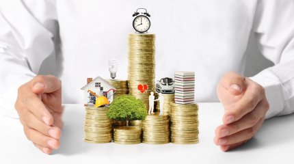 Стрельцы, внимательнее с деньгами, Тельцы, будьте активнее: советы звёзд на 4 апреля