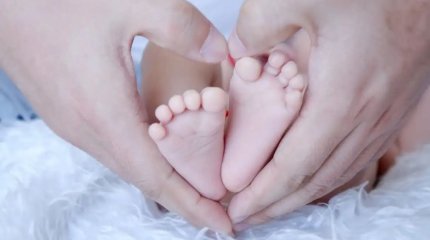 Құлсарыдан құтқарылған жүкті әйел Маңғыстауға барар жолда босанды