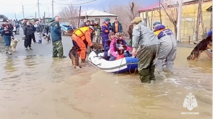 В Орске прорвало вторую дамбу. Вода добралась до Оренбурга