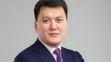 В борьбу с паводками сейчас вовлечены свыше 20 тысяч волонтеров, - Карин