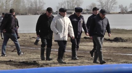 Мажилисмены проинспектировали борьбу с паводком в регионах