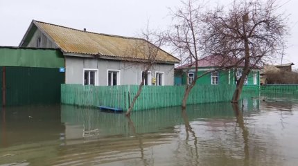 "Жалко всё": паводковая ситуация ухудшилась в СКО
