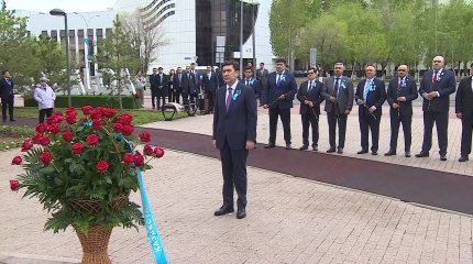 Память казахстанцев, погибших в Великой Отечественной войне, почтили в столице