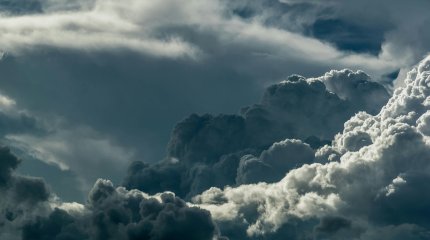 Грозы на юге, без осадков - на севере: прогноз погоды в мегаполисах на сегодня, 11 мая