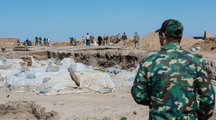 Спасателей и военных перебрасывают на защиту древнего городища от разлива Урала