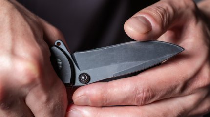 Напавший на водителя автобуса с ножом мужчина задержан в Алматы