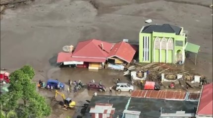 Жертвами наводнений в Афганистане стали больше 300 человек