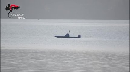 Наркоторговцы приспособили подводную лодку для доставки кокаина и гашиша в Европу