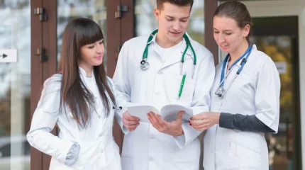 Қазақстанда медициналық жоғары оқу орнының ақылы бөліміне түсу қиындамақ