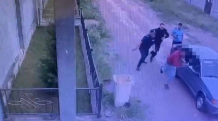 Шымкентте жасырын есірткі қойып кетуші қылмыс үстінде ұсталды