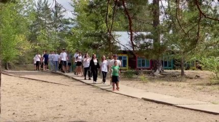 Проблему нехватки детских лагерей в Казахстане поднял депутат