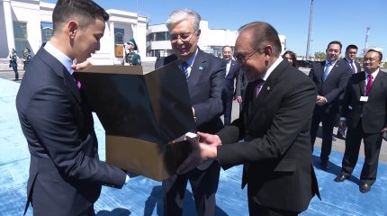 Президент Малайзия Премьер-министрін шығарып салды