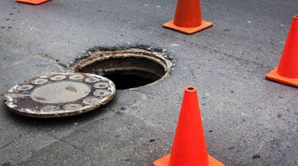 Алматыда екі жұмысшы кәріз құдығында уланып, көз жұмды