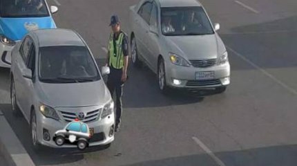 Алматинца оштрафовали за остановку полицией