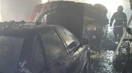 Шахтинскіде гараж өртеніп, 6 көлікке зақым келді