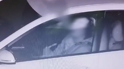 Шымкент тұрғыны жолда келе жатып марихуана шеккен