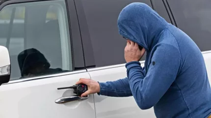 Алматы облысында жасөспірім көлік ұрлады деген күдікке ілінді