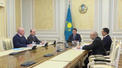 Ерлан Карин провел заседание Комиссии по вопросам противодействия коррупции