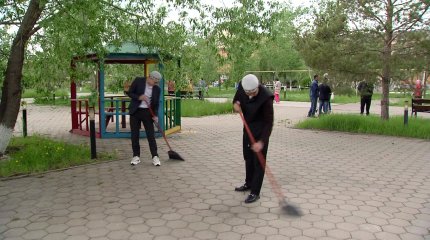 "Таза Қазақстан" акциясы "Шарапат" әлеуметтік қызмет көрсету орталығында өтті