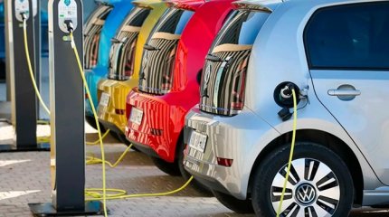 Жаһан жұрты электр көлігін пайдалануға көшіп жатыр