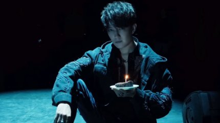 Димаш Құдайберген 30 жасқа толды