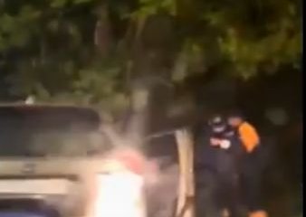 Өскеменде көлік ағашқа соғылып, 1 адам көз жұмды