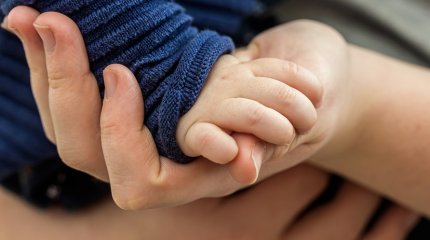 Бывший супруг украл ребёнка и вывез в Узбекистан