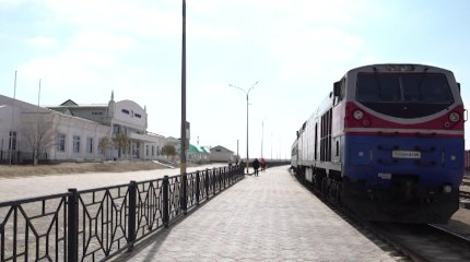 Из Казахстана вывозят базовое сырье и ввозят товар с добавленной стоимостью, - сенатор