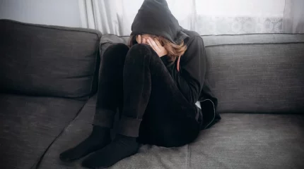 Қызды өлтірмек болды: Астанада жасөспірім ұсталды