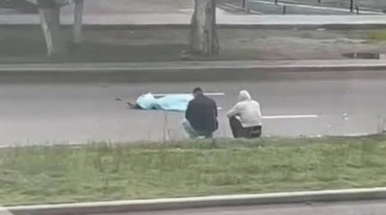 Пожилая карагандинка хотела перебежать дорогу и скончалась под колесами авто