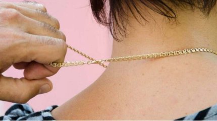 Грабителя женщин на улице задержали в Караганде