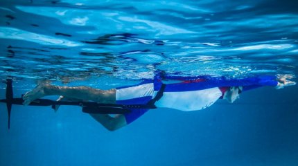 Енді суға ешкім батпайды. Суда жүзетін велосипед жасалды