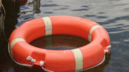 Ертіс өзенінде кеме капитаны суға батып кетті