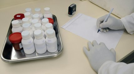 Более 7 млн тенге за "мертвых душ" незаконно присвоила больница в Карагандинской области