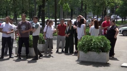 Алматыда  жастарға арналған сатып алу құқығынсыз жалдамалы пәтерге өтініш бергендер қыстан бері сенделіп жүр