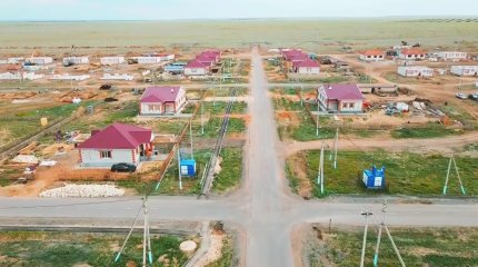Ускорить темпы строительства домов для пострадавших от паводков в Актюбинской области поручил  Канат Бозумбаев