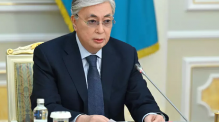 Мемлекет басшысы медицина қызметкерлерін кәсіби мерекесімен құттықтады