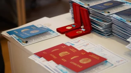 Орта білім туралы аттестаттарды цифрландыру 2027 жылға дейін аяқталады
