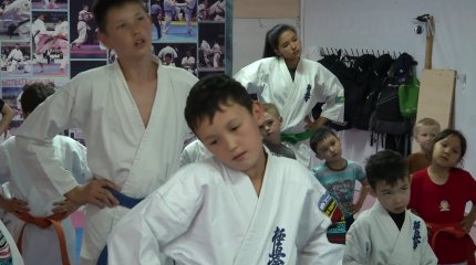 Карагандинские дети могут остаться без секции каратэ