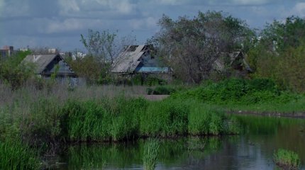 "Остров, а вокруг - вода", - столичных дачников топит несколько месяцев подряд