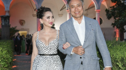 "Фитнес бөлмесі, сауна, мини бассейн". Аша Матай Баян Алагөзованың үйін көрсетті