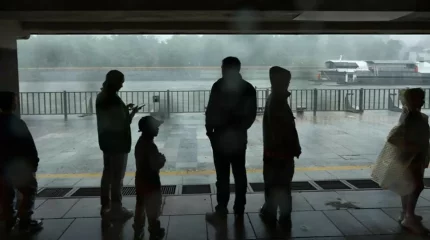 Мәскеуде қатты дауылдан екі адам қаза тапты